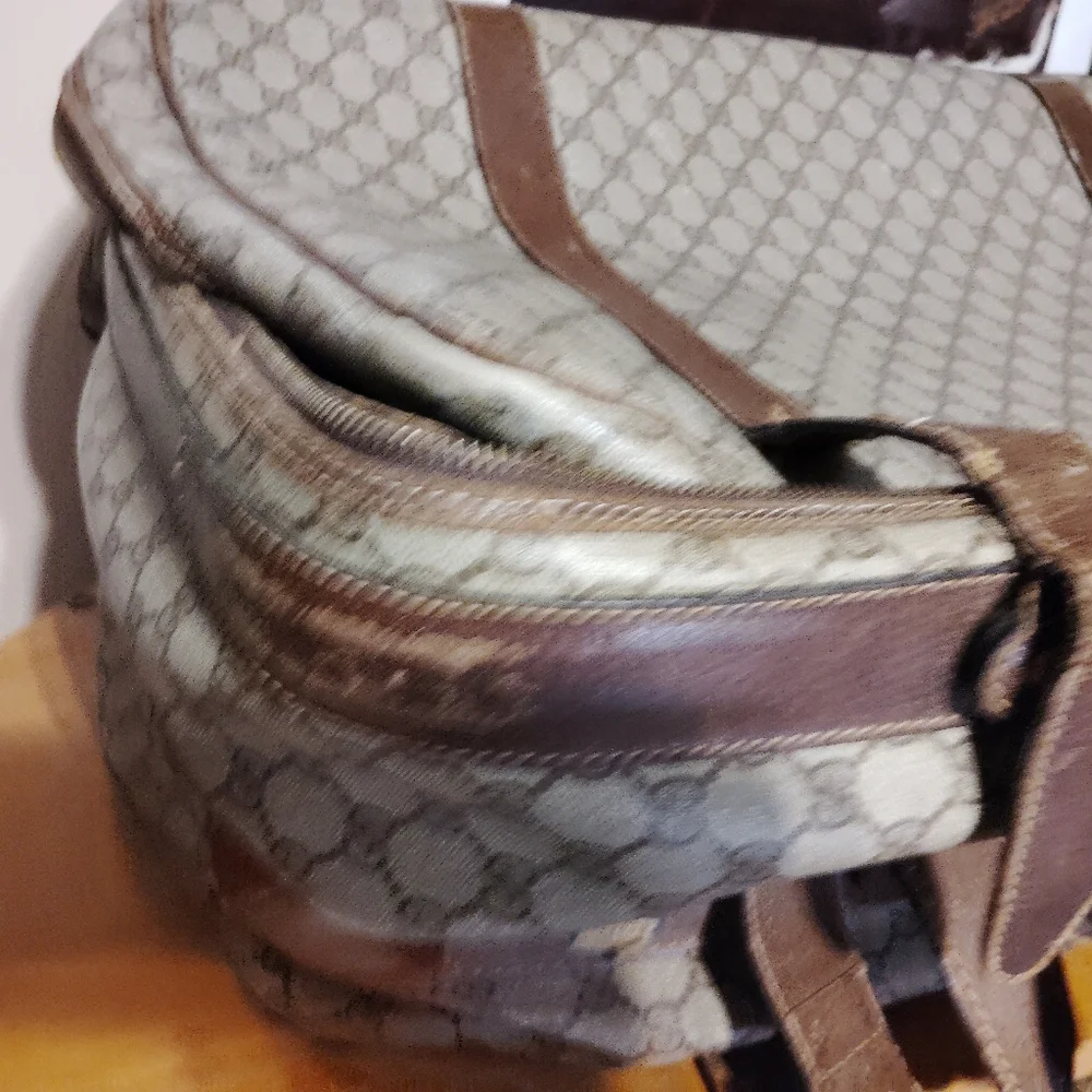 Gucci Brown and Tan Luggage Travel Bag with Leather Trim - Picture 4 of 7